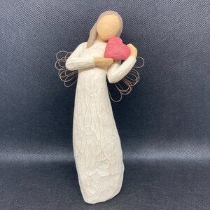 Willow Tree "Angel of the heart" figurine